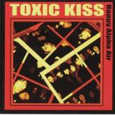 Toxic Kiss : Happy Alpha Air